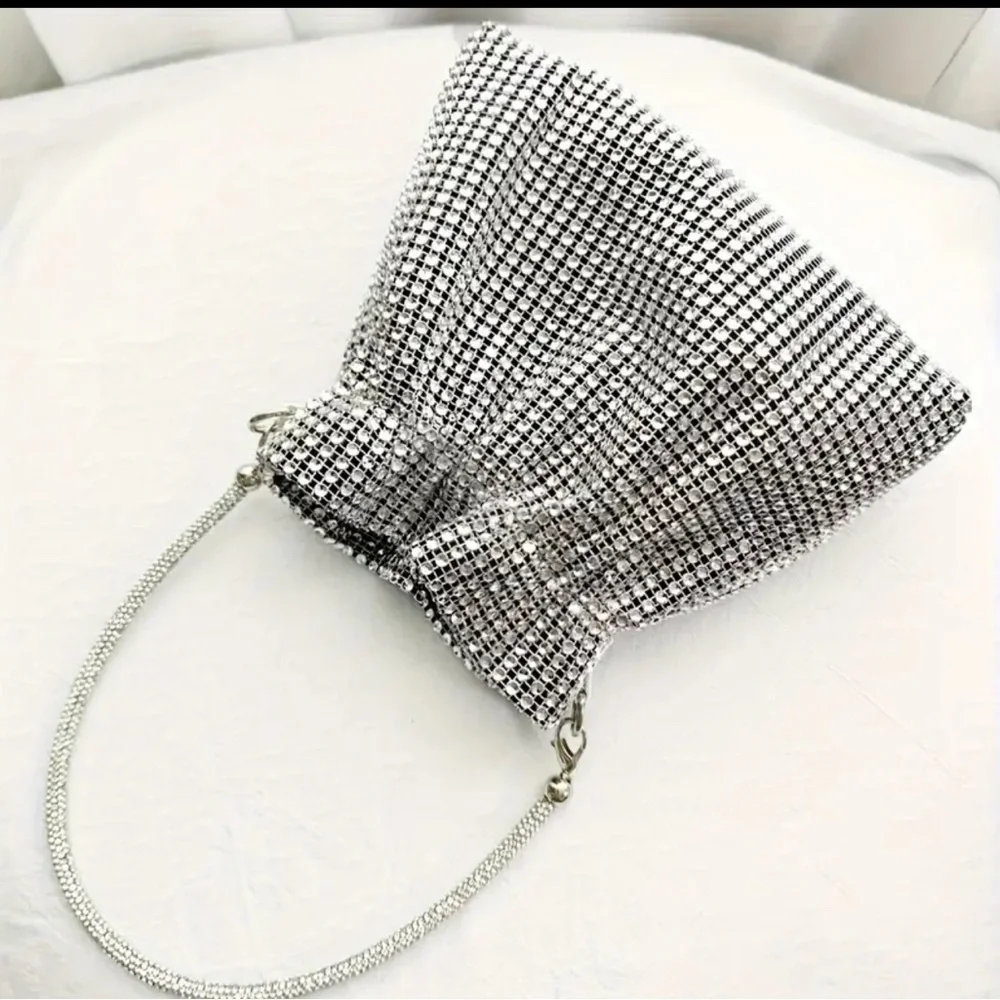 Luxe rhinestone prom formal drawstrings bag New ✨🔥🔥